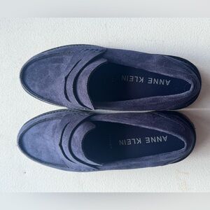 Anne Klein Women Emmylou Navy Suede Flat Loafers 7M Academia Office Siren Preppy